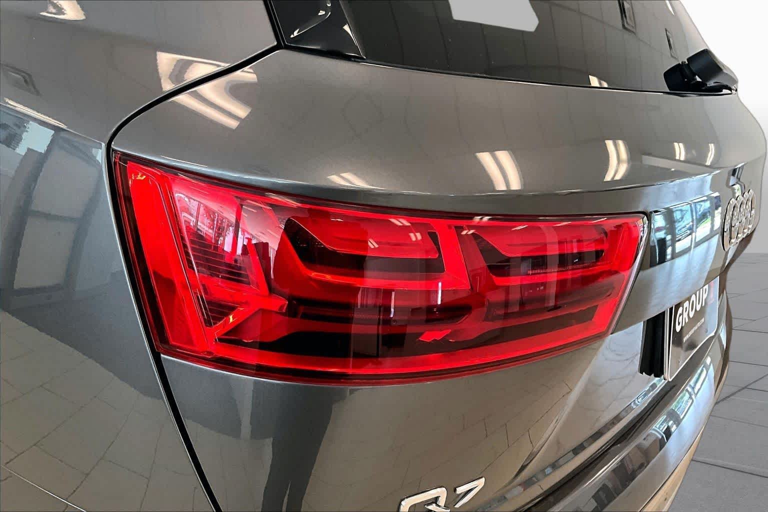 Used 2019 Samurai Gray Metallic Audi Premium image 27