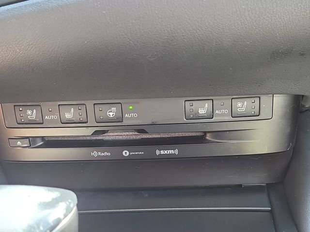 Used 2019 Silver Lexus 350 image 24