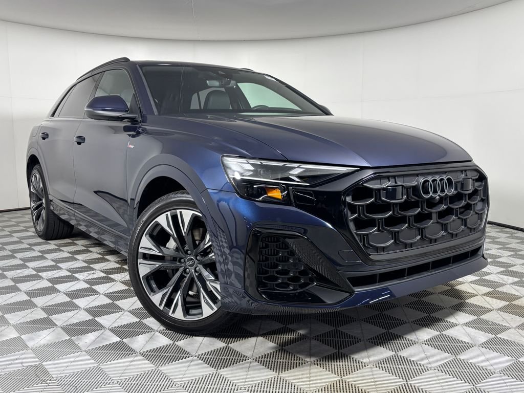 2025 Audi Q8 55 Prestige Tiptonic quattro's photo