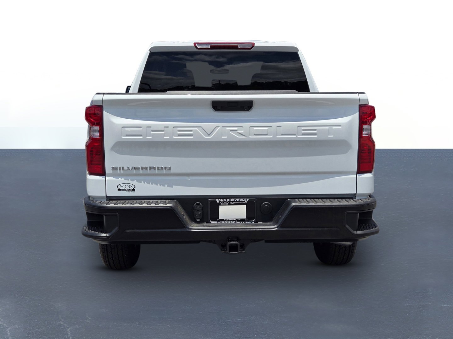 New 2026 Summit White Chevrolet WT image 7