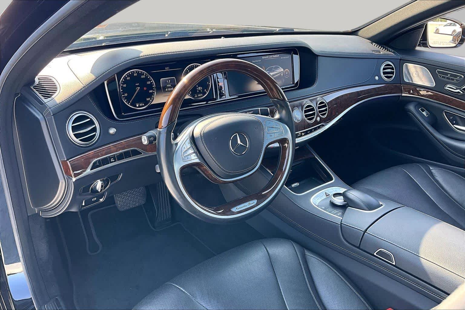 Used 2014 designo Mocha Black Mercedes-Benz S 550 image 17