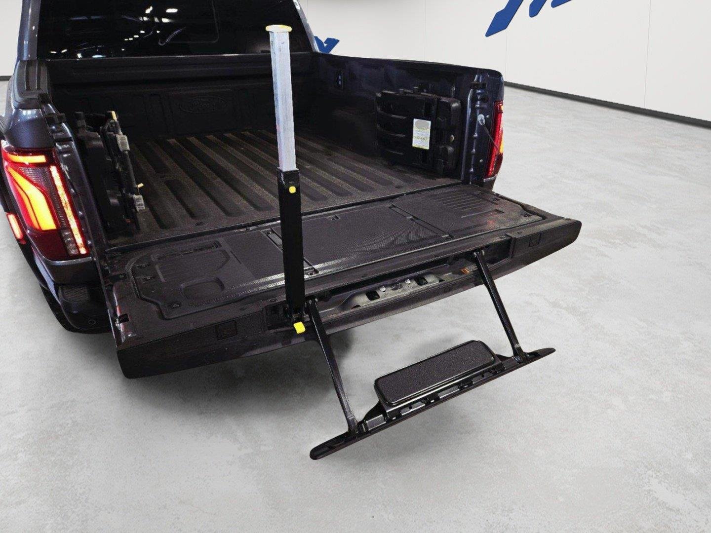 Certified Used 2025 Carbonized Gray Ford Raptor image 82