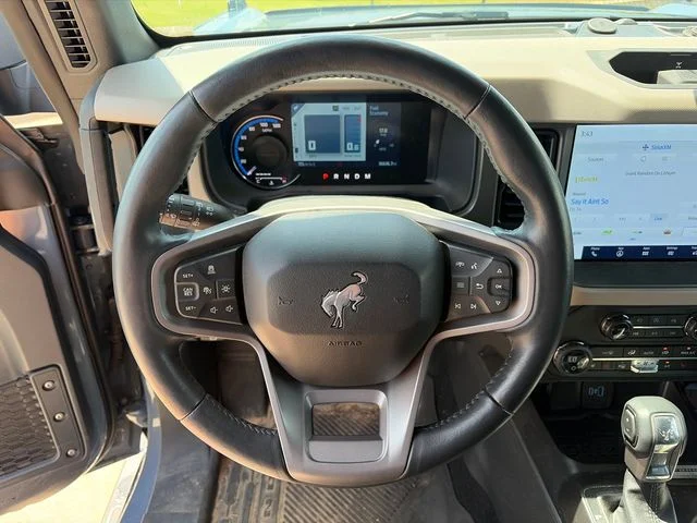 Used 2024 Gray Ford Wildtrak image 21