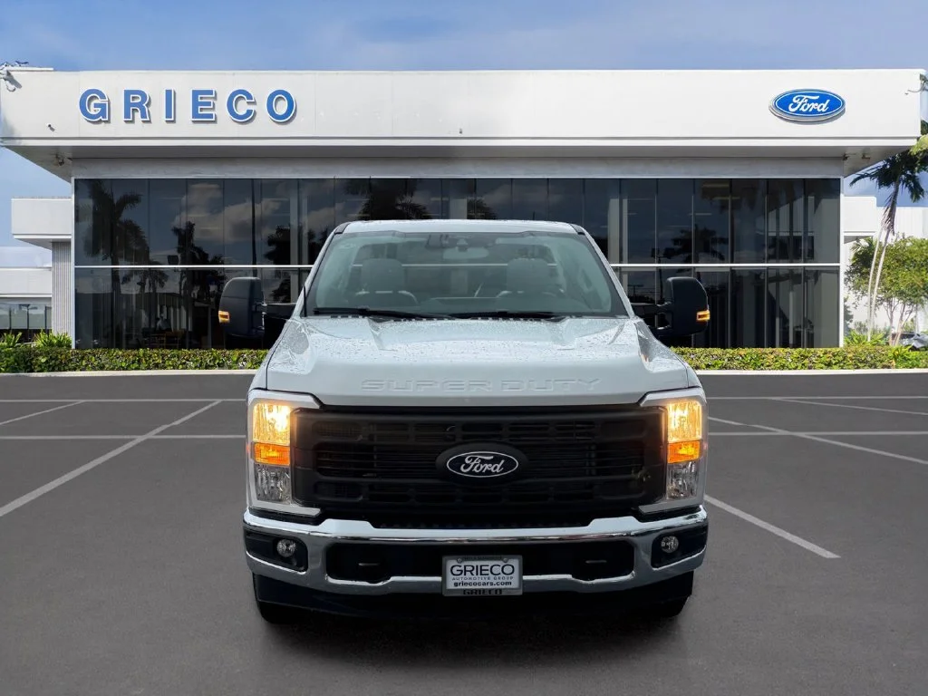 New 2027 Oxford White Ford F-250® XL image 2