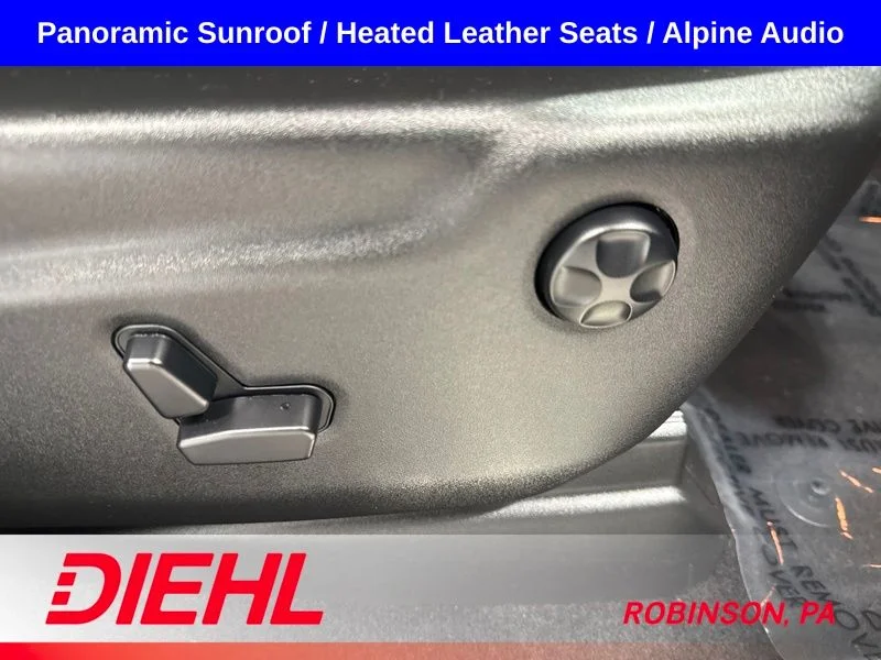 Used 2018 Red Jeep Limited image 15