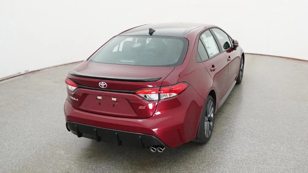 New 2026 Ruby Flare Pearl with Midnight Black Metallic roof Toyota SE image 20