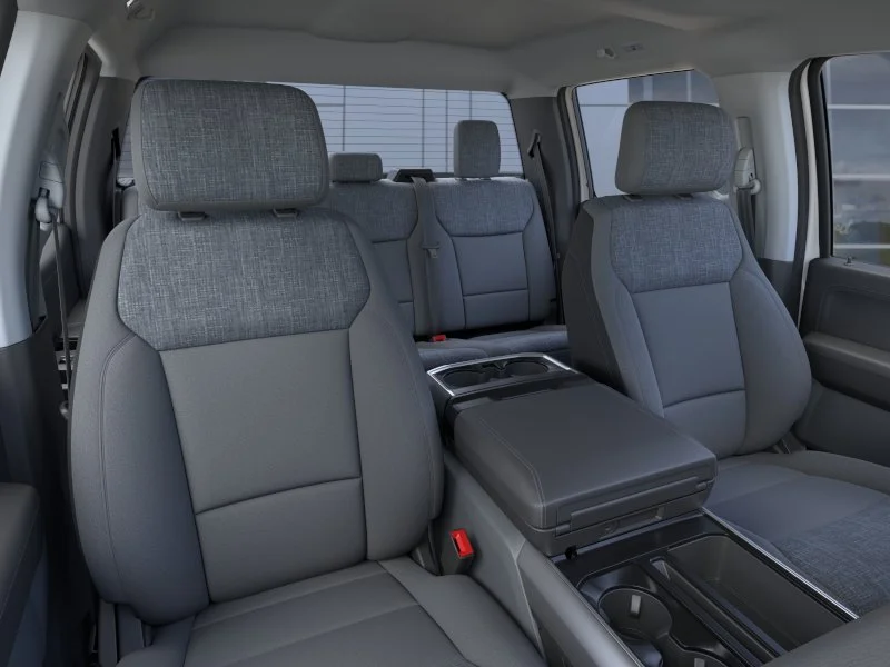 New 2026 Oxford White Ford XLT image 39