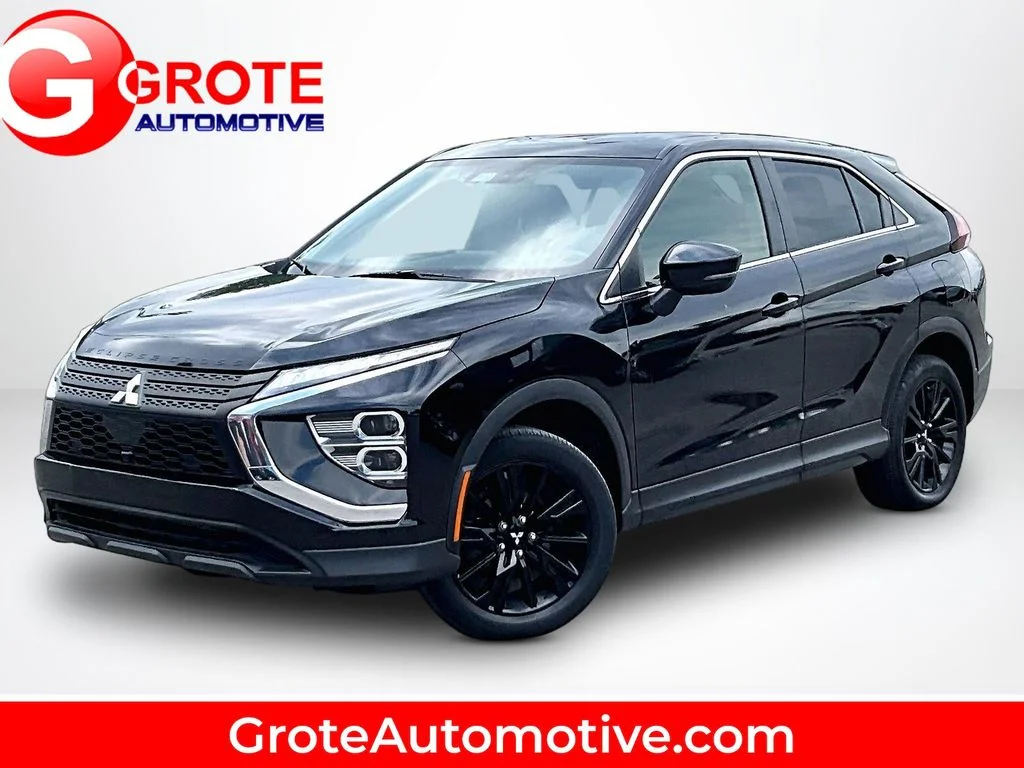 2024 Mitsubishi Eclipse Cross LE S-AWC's photo