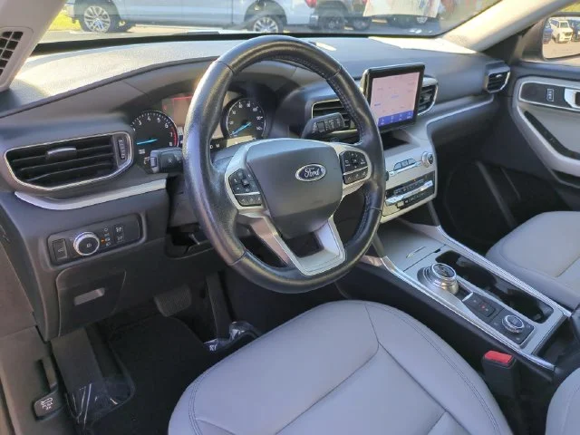 Used 2021 Gray Ford XLT image 15