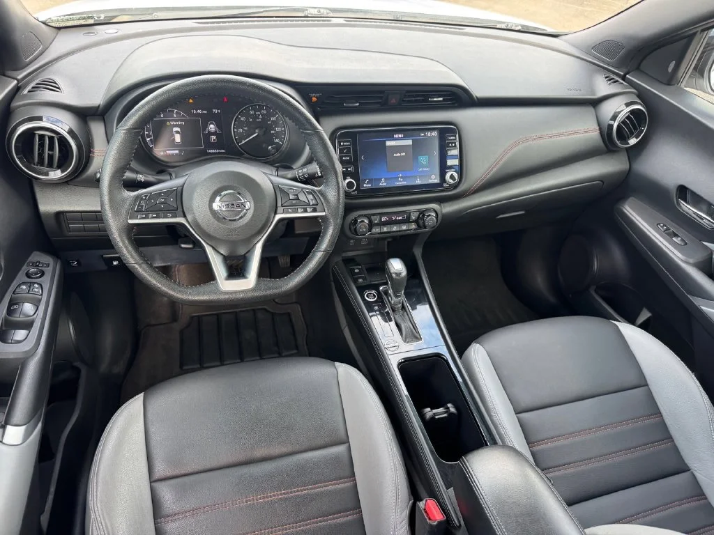 Used 2021 White Nissan SR image 11