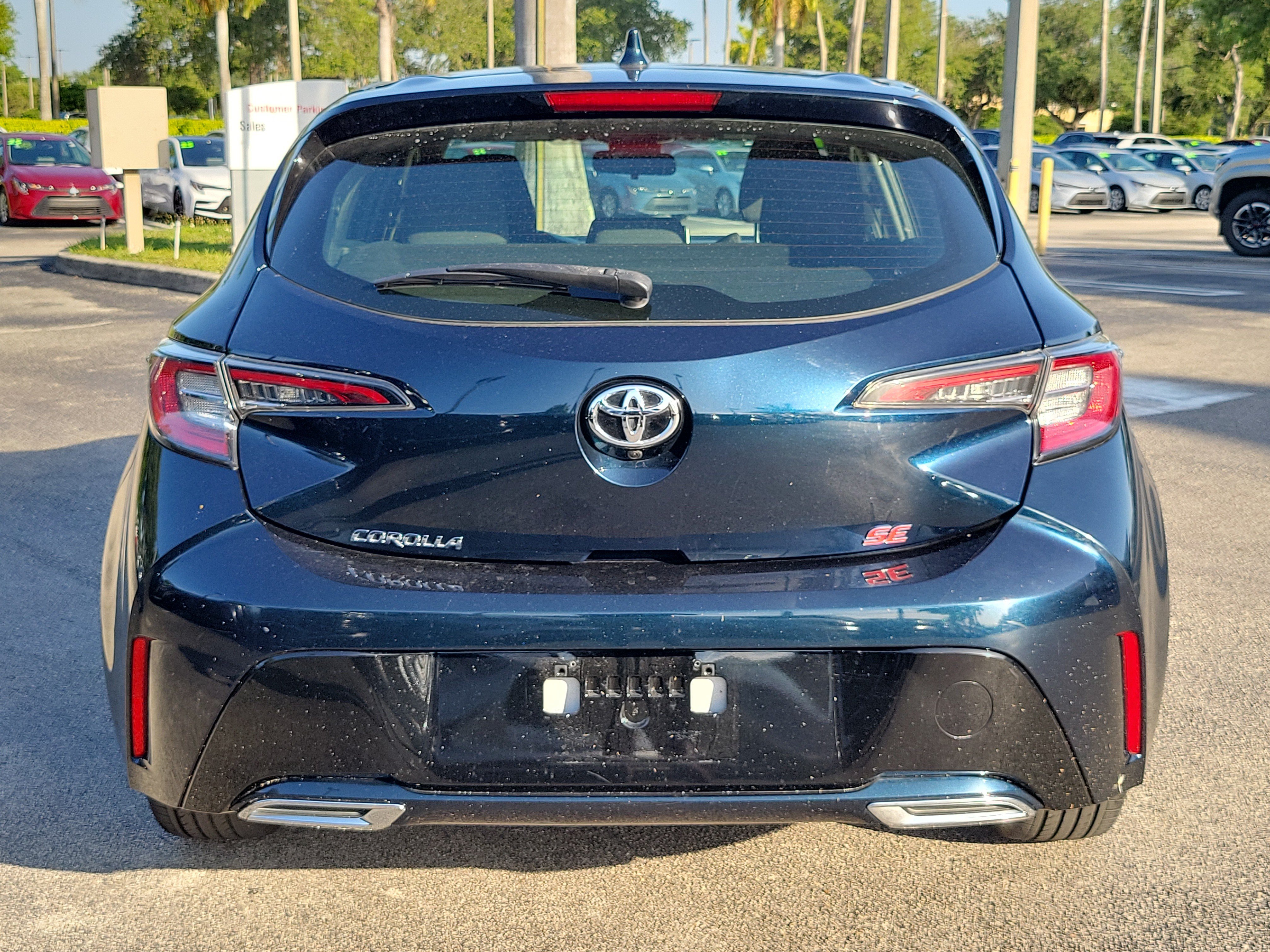 Used 2022 Aqua Toyota SE image 5