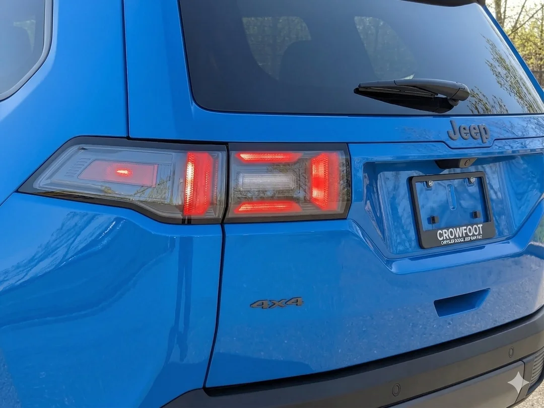 New 2026 Blue Jeep Limited - - 4x4 - Tech Group - Panoramic Sunroof - Trailer Tow - Remote Start & More! image 11