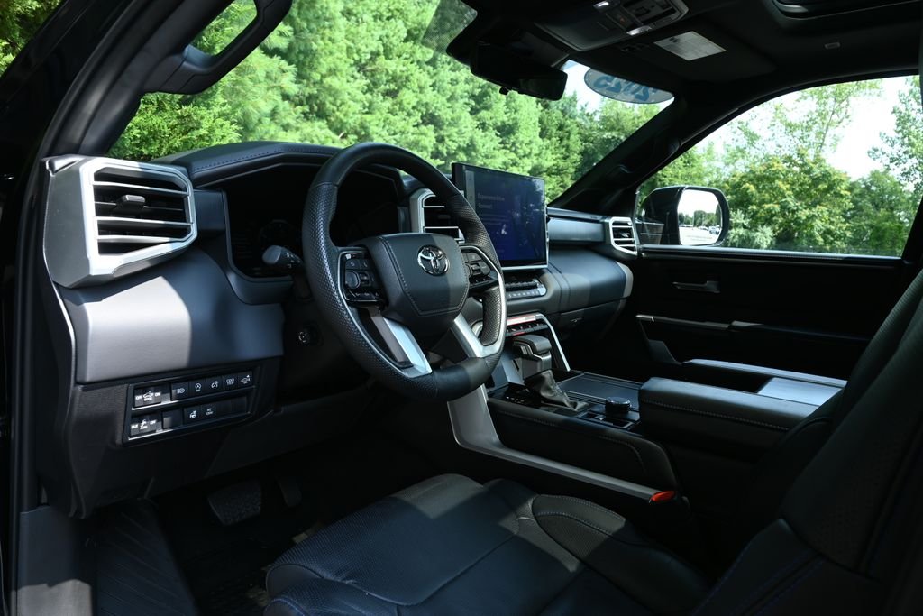 Used 2025 Black Toyota Platinum image 14