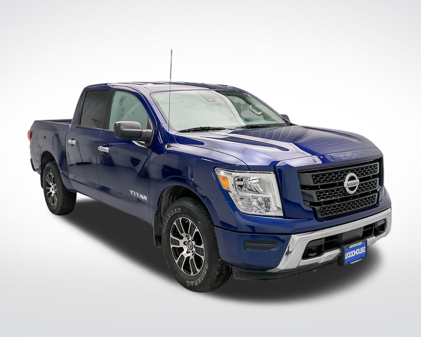 Used 2021 Blue Nissan SV image 3