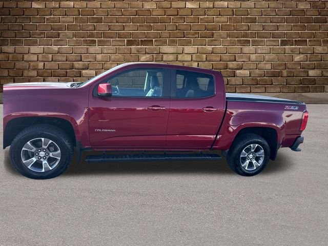 2018 Chevrolet Colorado Z71 photo 2