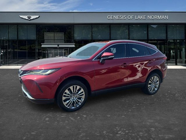 2022 Toyota Venza XLE