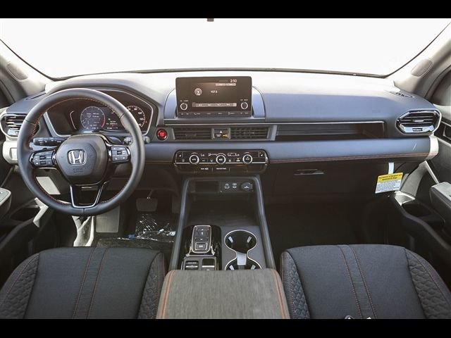 2025 Honda Pilot Sport - Photo 9