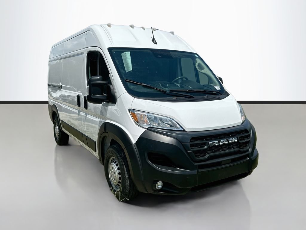 Used 2025 White Ram High Roof image 3
