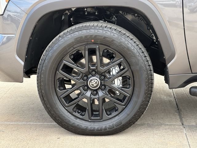 2026 Toyota Tundra SR5 - Photo 8