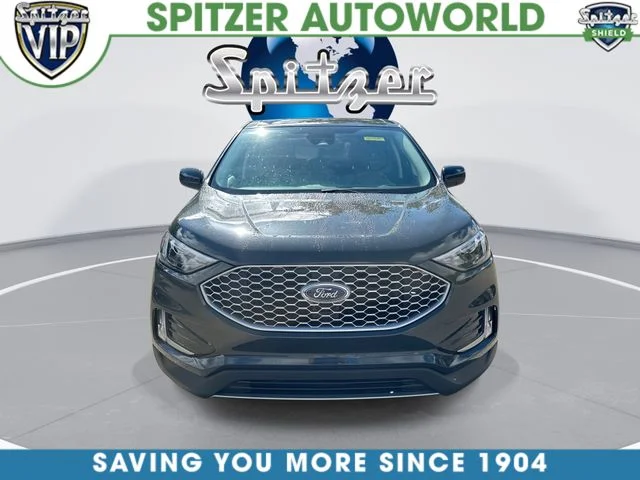Certified Used 2024 Green Ford SEL image 3