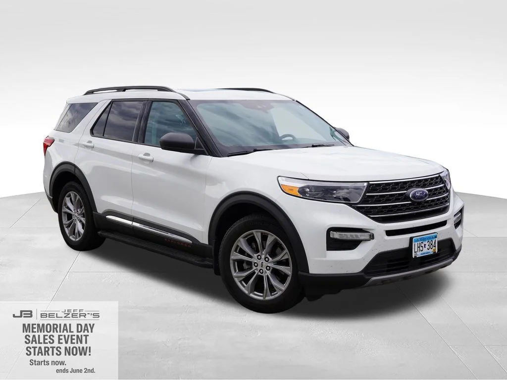 2023 Ford Explorer XLT 4WD's photo