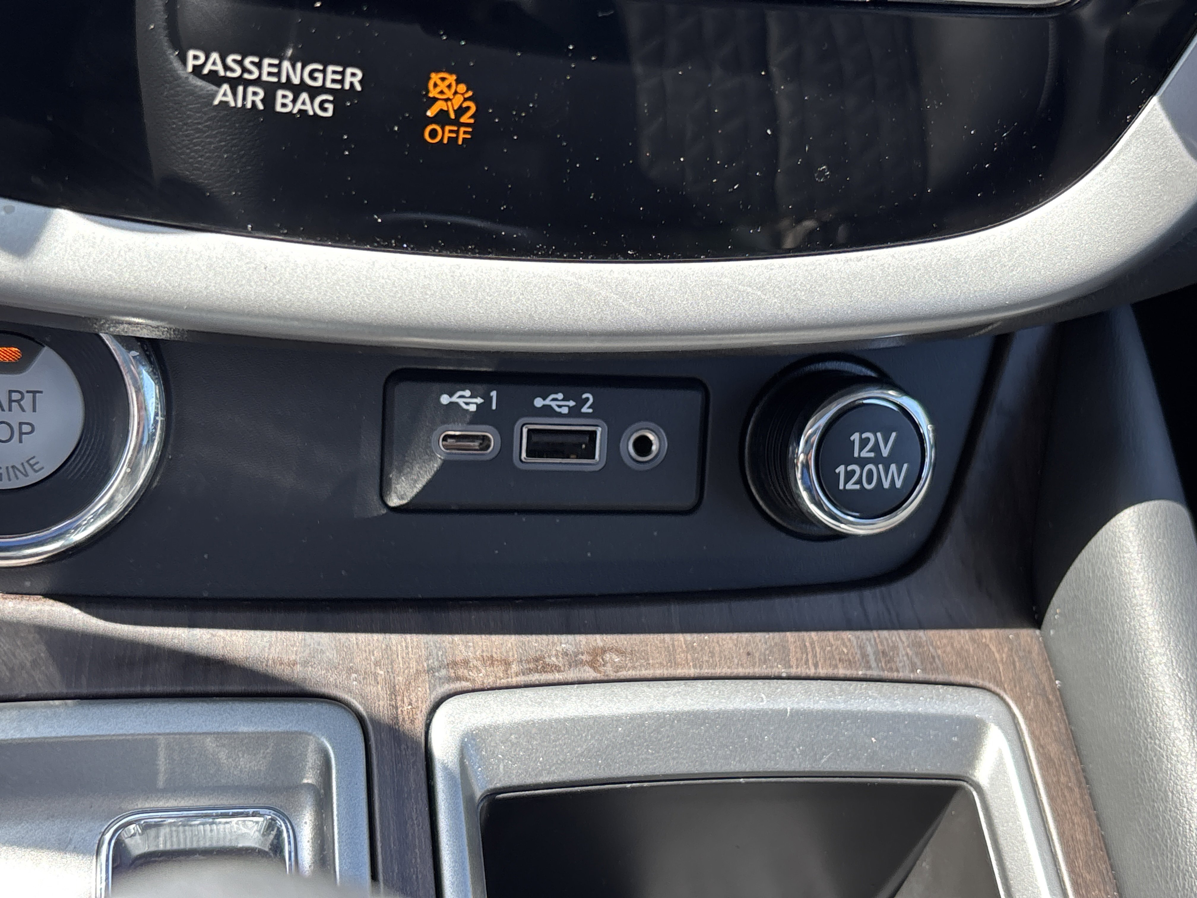 Certified Used 2021 Pearl White Tricoat Nissan Platinum AWD image 35