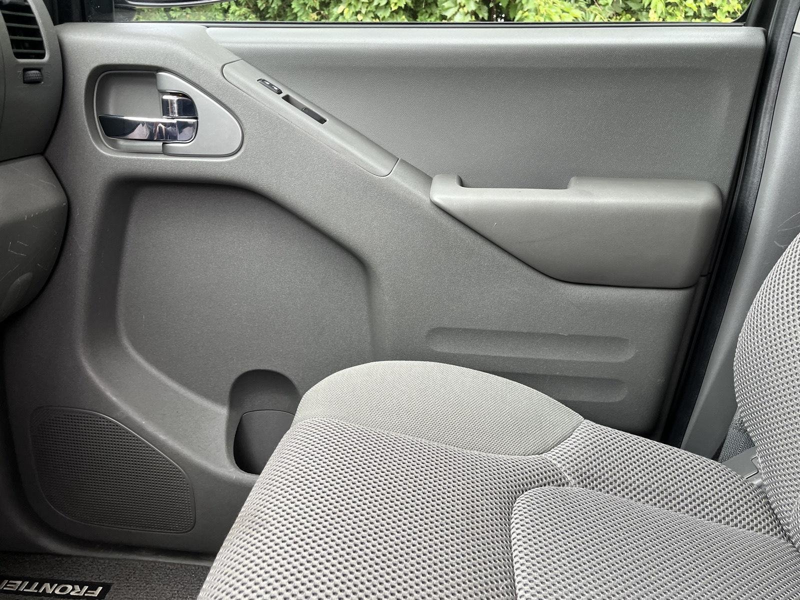 Used 2020 Magnetic Black Pearl Nissan SV image 22