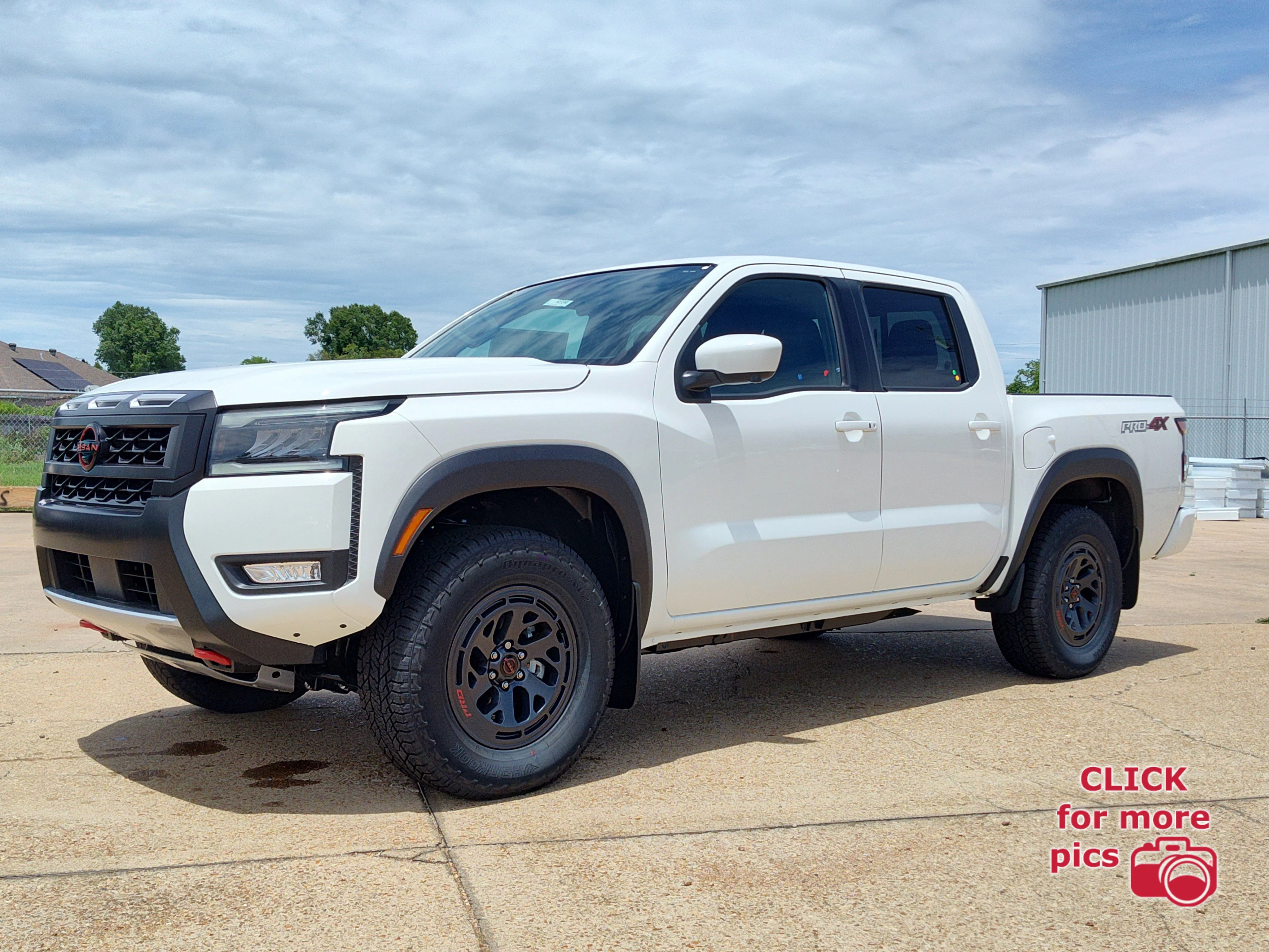 2026 Nissan Frontier PRO-4X Crew Cab 4X4's photo