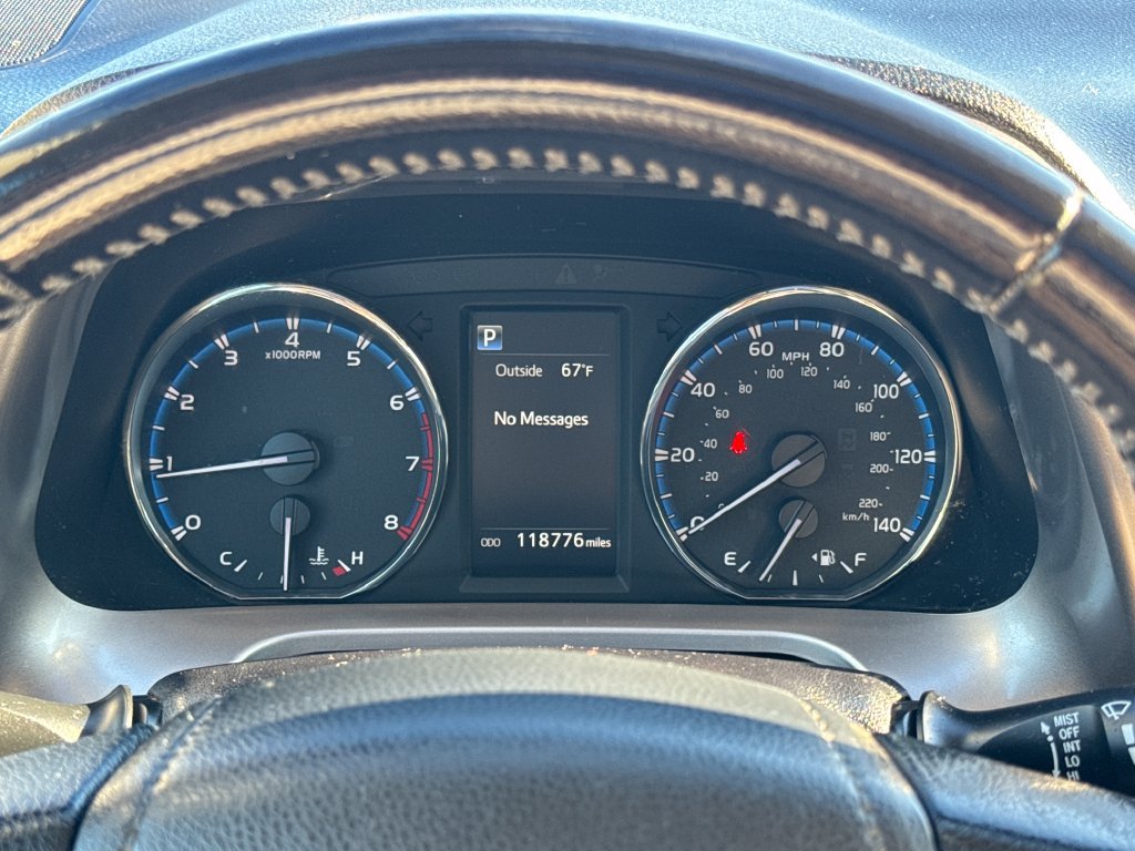 Used 2016 Blue Toyota XLE image 18