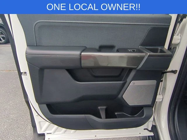 Used 2023 White Ford Lariat image 29