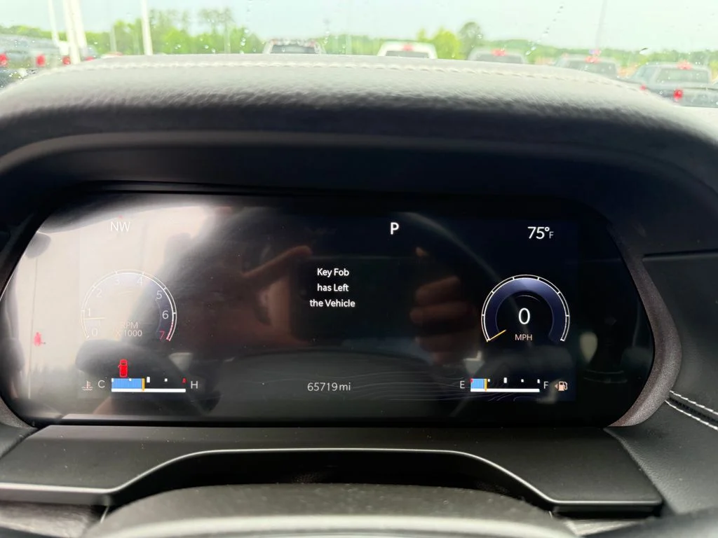 Used 2022 Gray Jeep Limited image 10
