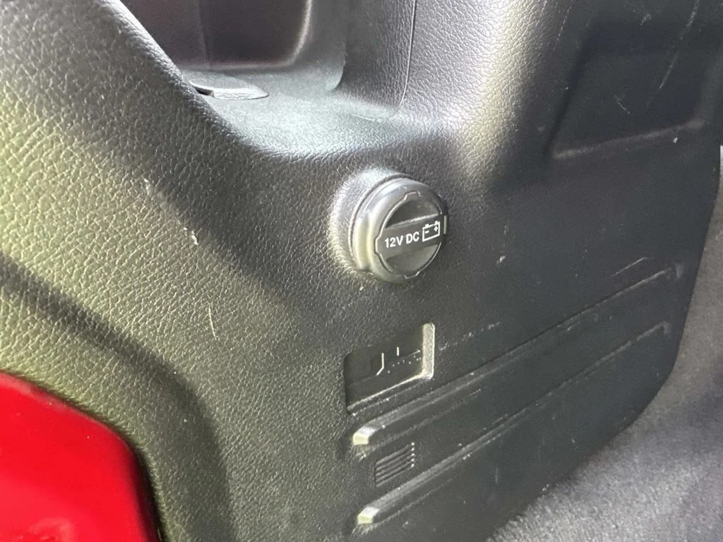 Used 2018 Red Jeep Unlimited Rubicon image 20