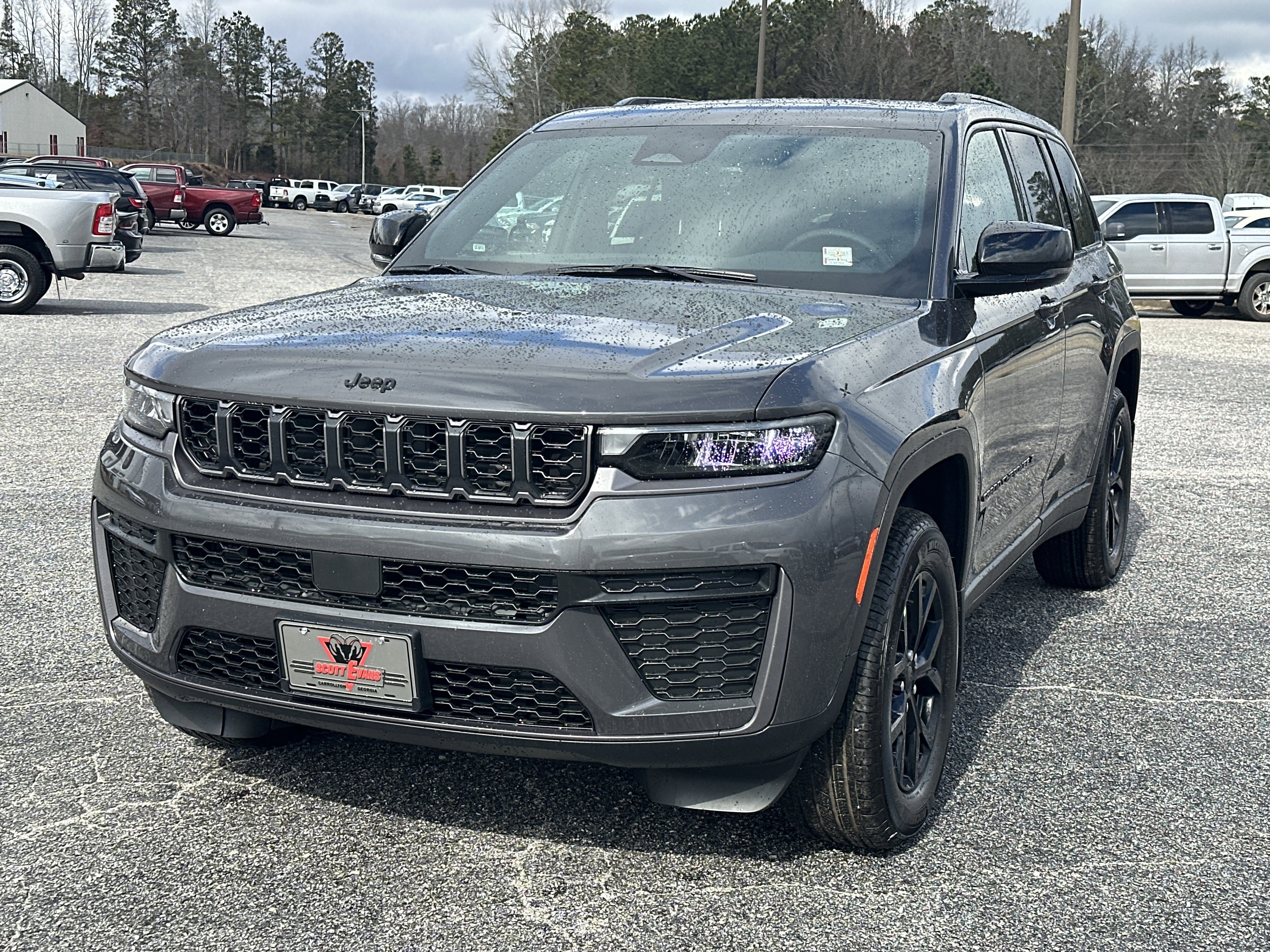 New 2026 Baltic Gray Metallic Clear-Coat Exterior Paint Jeep Laredo Altitude image 4