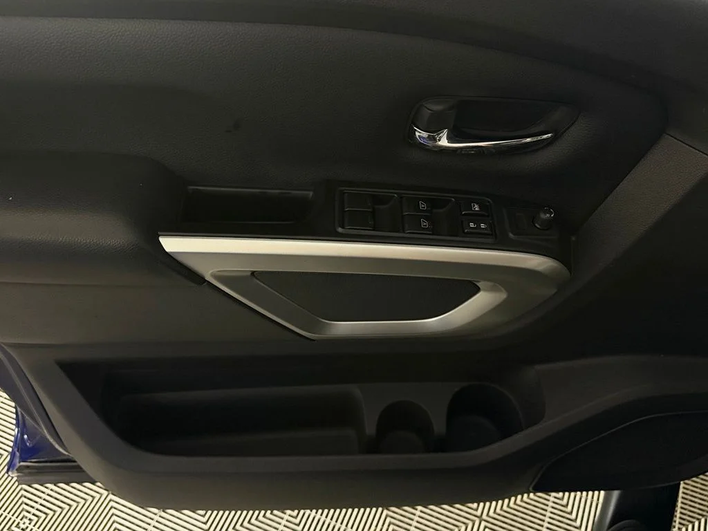 2024 Nissan Titan XD SV - Photo 26