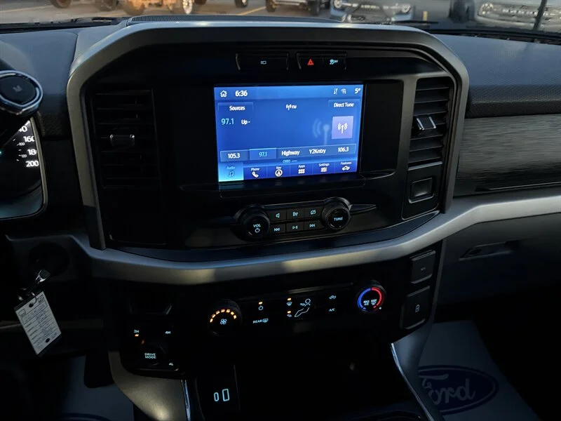 Used 2023 Blue Ford XLT image 8