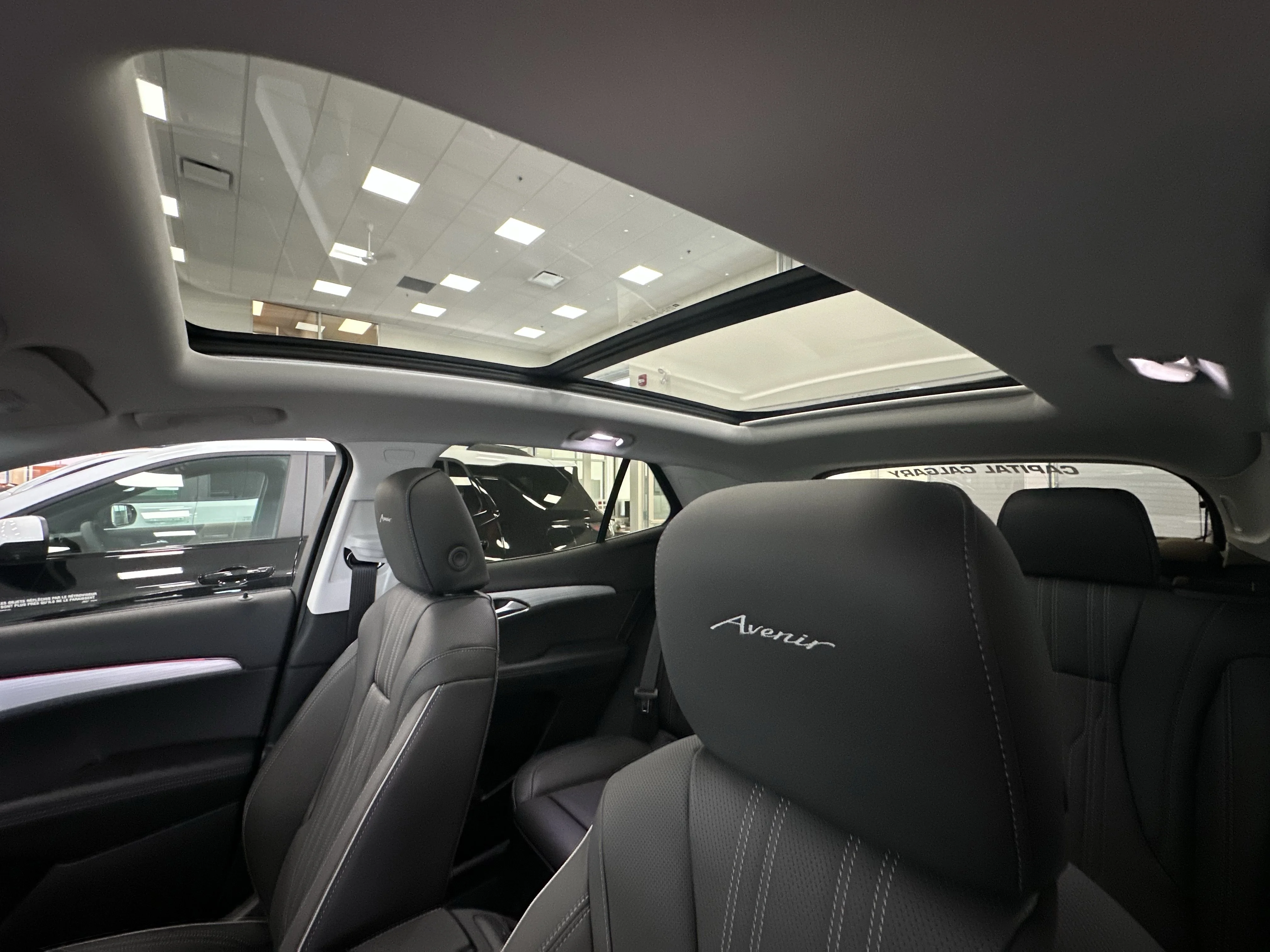 New 2026 Iridescent White Tricoat Buick Avenir image 16