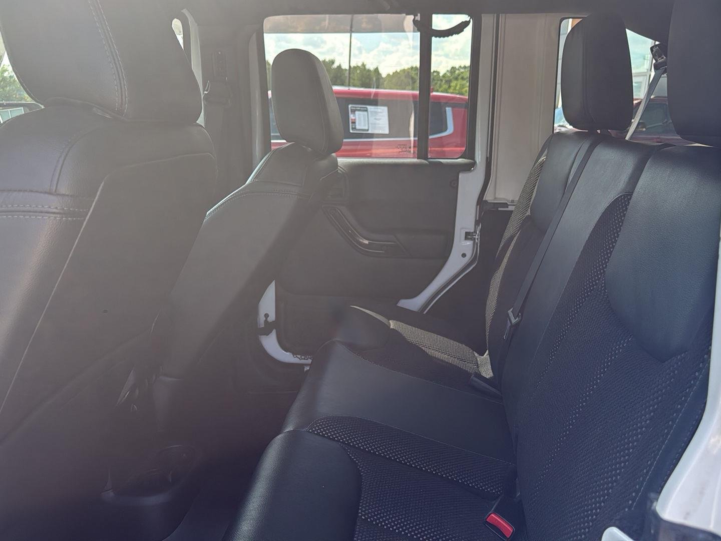 Used 2016 Bright White Clearcoat Jeep Backcountry image 22