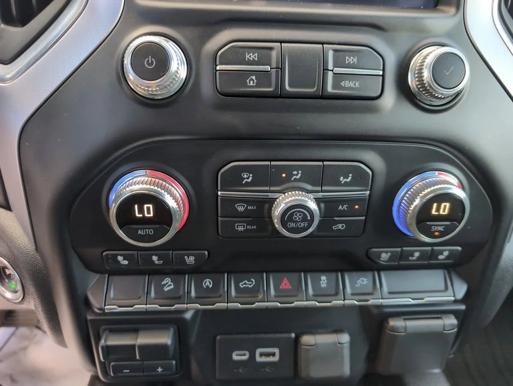 2019 GMC Sierra 1500 SLT - Photo 26
