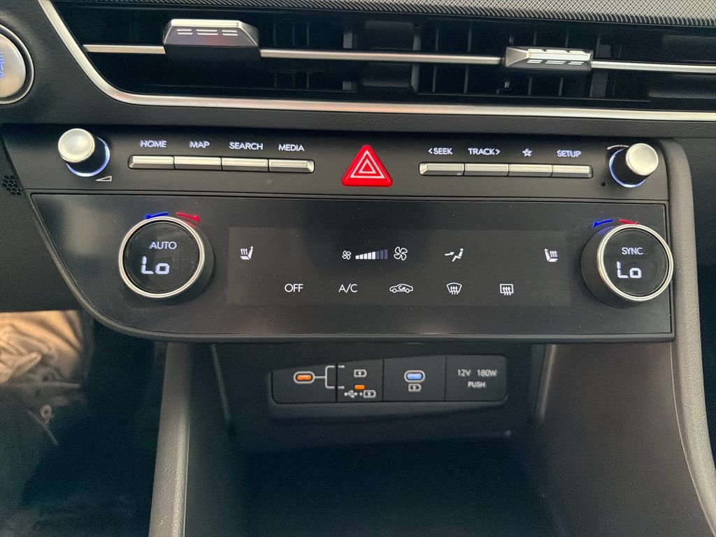 Used 2025 Blue Hyundai SEL image 19