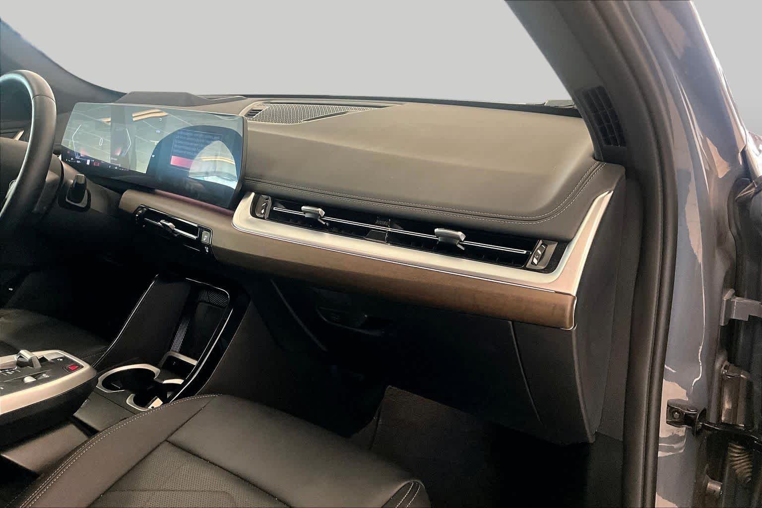 Used 2025 Storm Bay Metallic BMW xDrive28i image 18