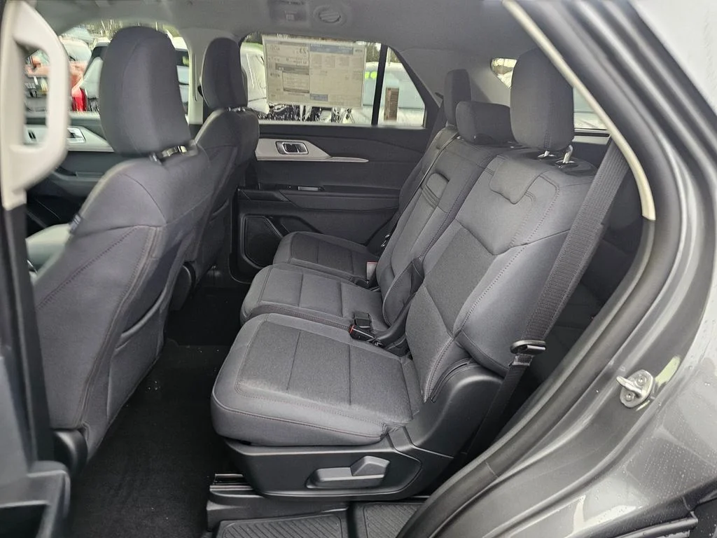 New 2026 Gray Ford Active image 17