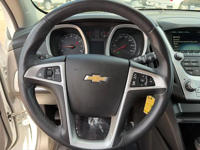 Used 2016 Summit White Chevrolet LT image 18