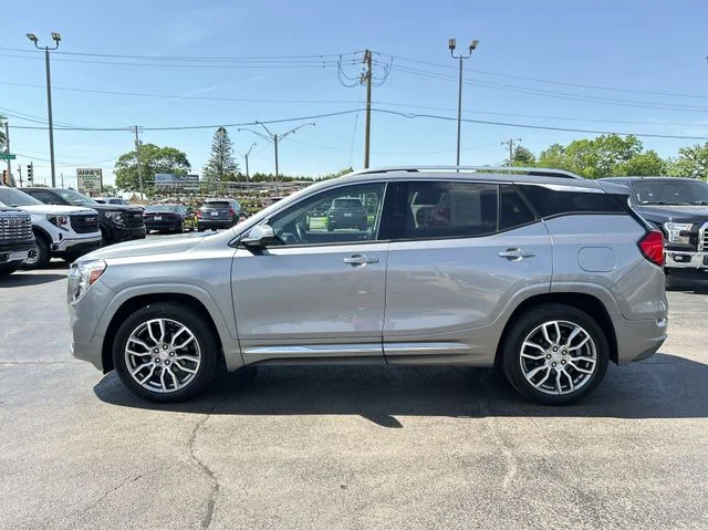 Used 2023 Sterling Metallic GMC Denali image 6