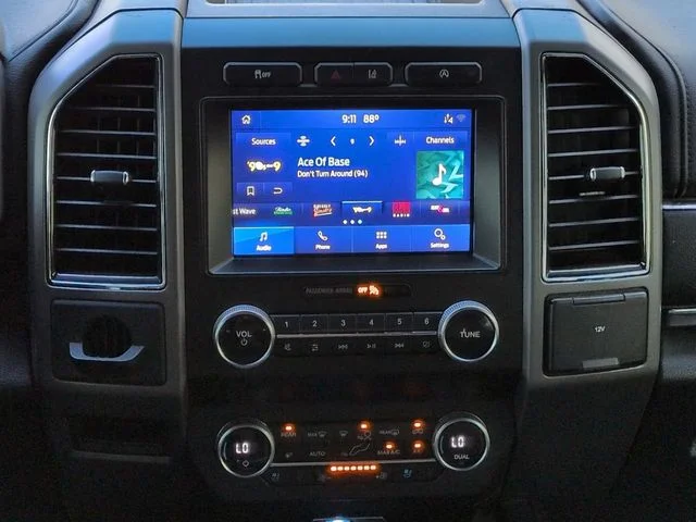 Certified Used 2021 Black Ford XLT image 18