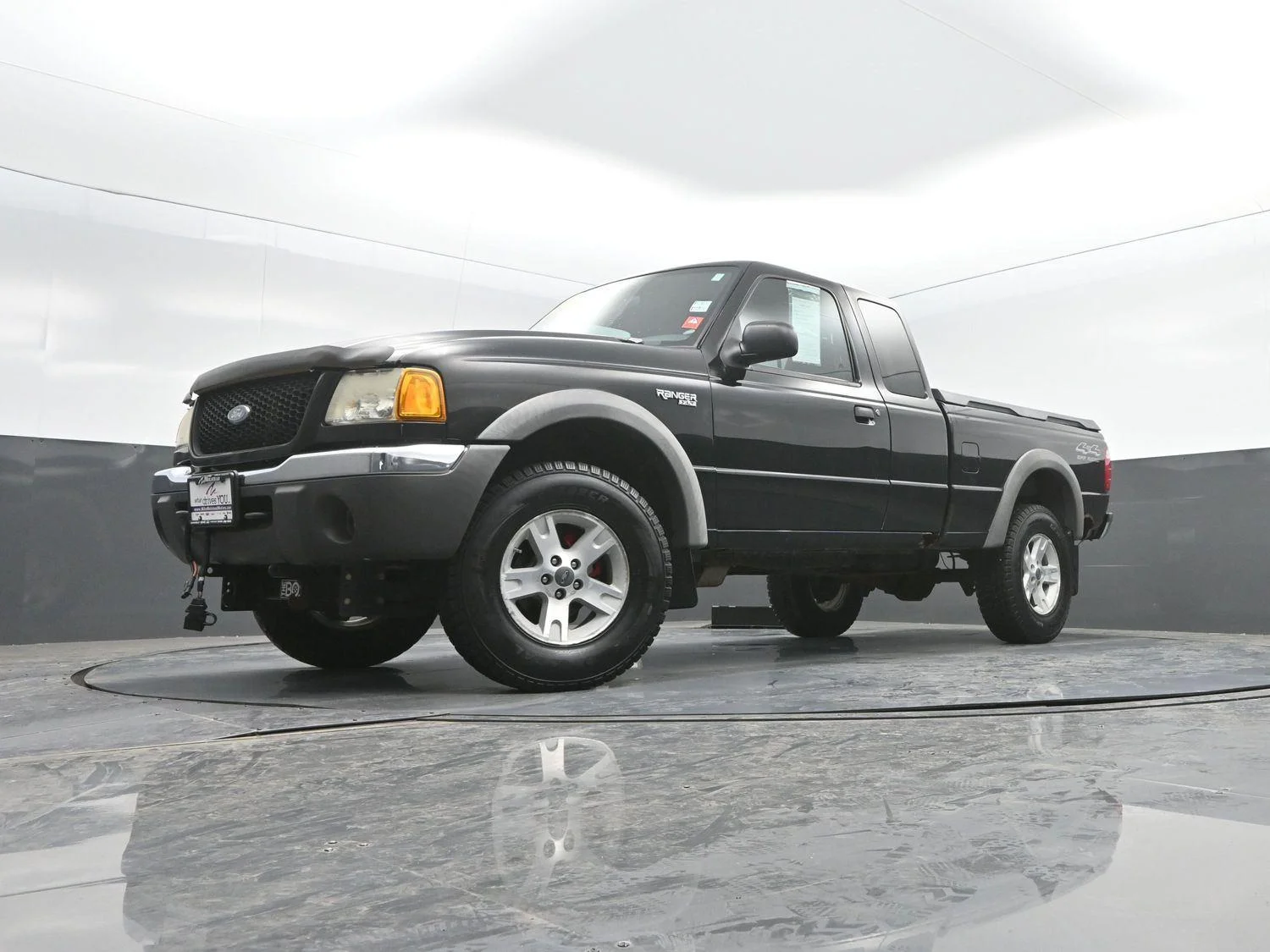 Used 2002  FORD  image 32