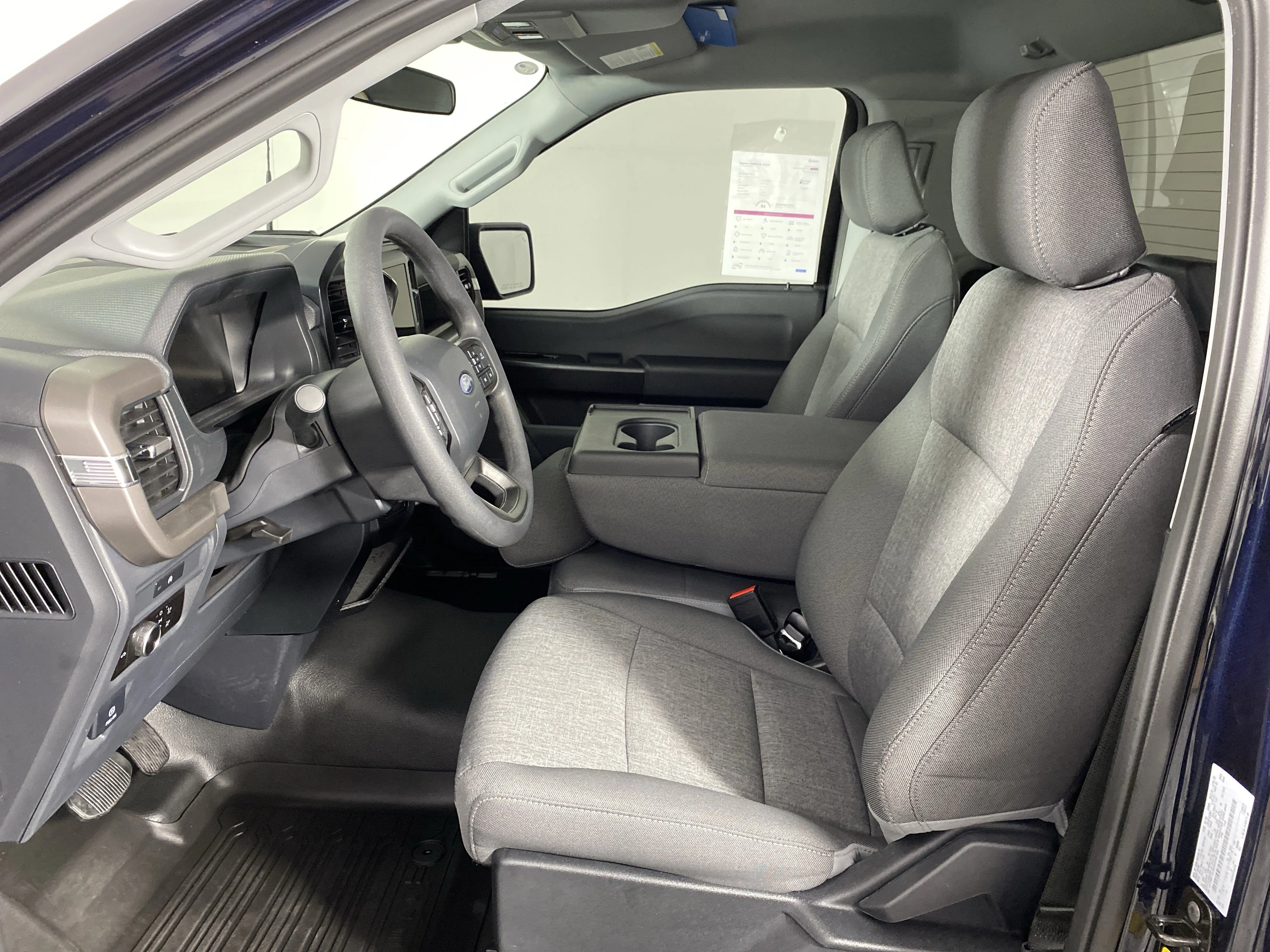 Used 2025 Blue Metallic Ford XL image 16