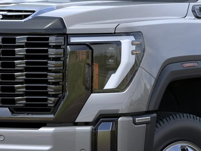 2026 GMC Sierra 3500HD Denali Ultimate - Photo 10