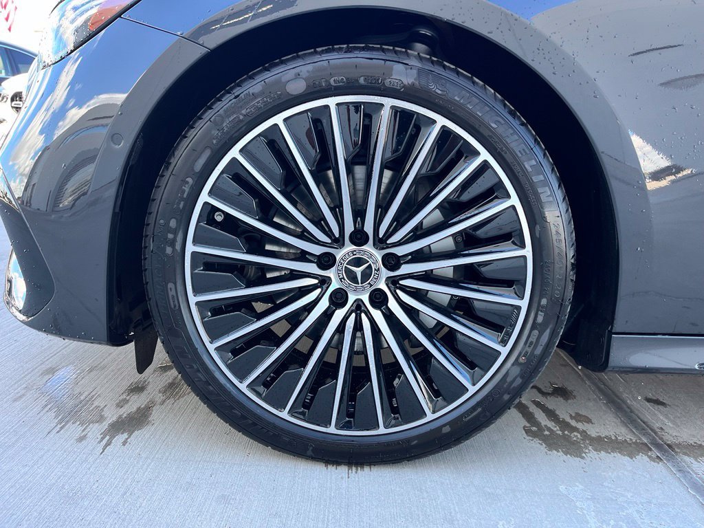 New 2027 Graphite Grey Metallic Mercedes-Benz E 350 image 7