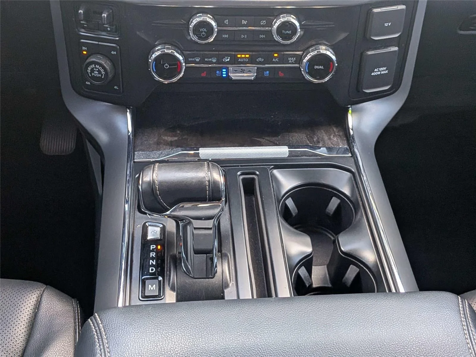 Certified Used 2022 Black Ford Lariat image 19
