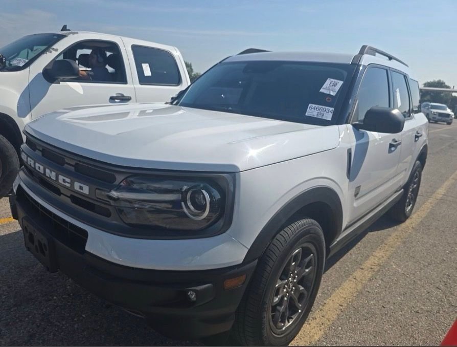 Used 2021 White Ford Big Bend image 1